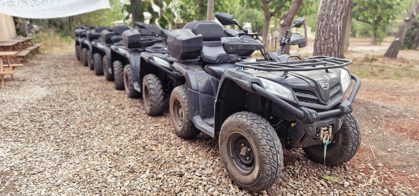 Randonnée quad pour groupe près de Toulon