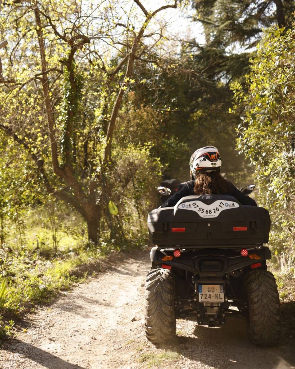 Zoom sur l’itinéraire de nos balades en quad : « demi-journée » et « journée », au départ de Bandol, proche de Marseille